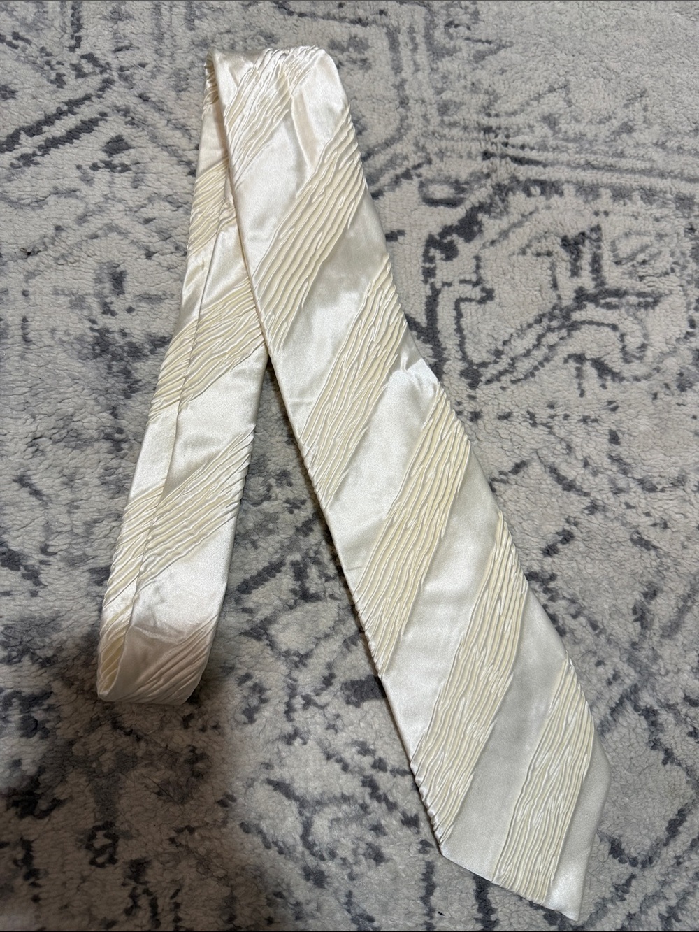 Hugo Boss Cream Satin Textured Stripe Tie